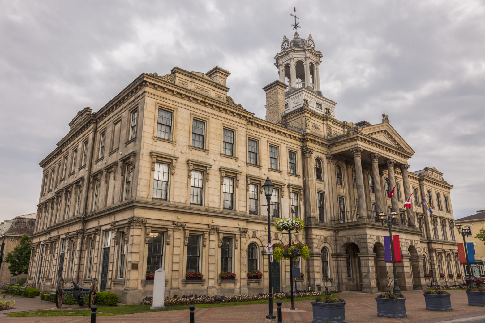 Wellsbury IRL: How Toronto & Cobourg Transformed Into 'Ginny & Georgia' Season 3’s Small‑Town America