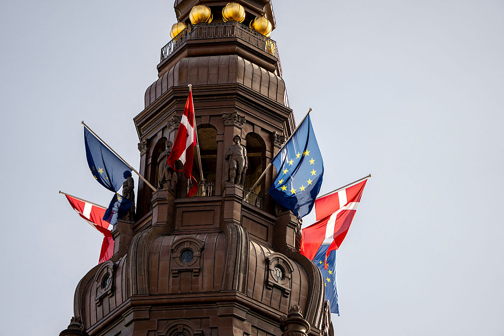Planning A Trip to Europe? Get Ready For The New $23 ETIAS Requirement Coming In 2026