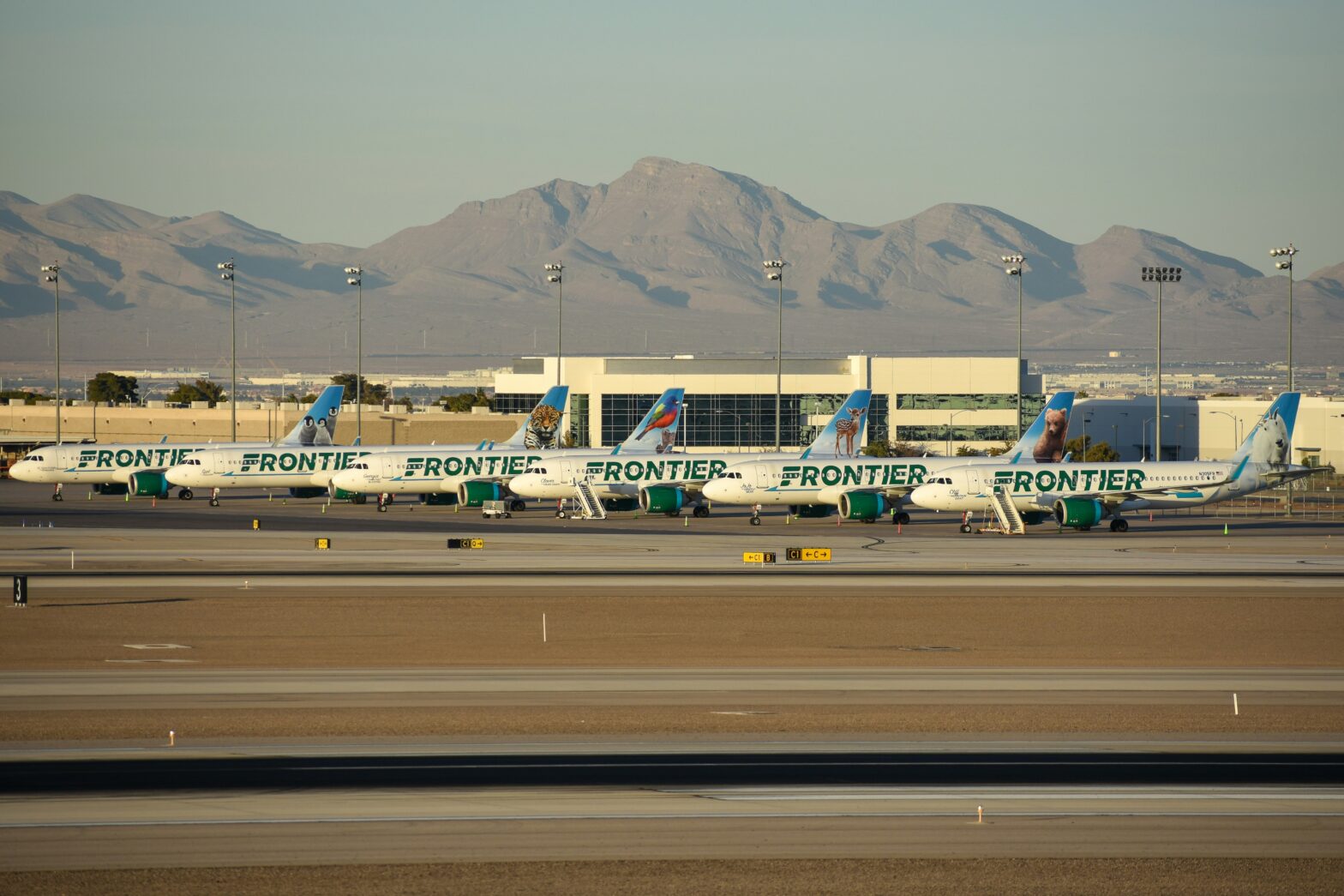 Rebooking Made Easy – What To Know About Frontier Airlines' 'Disruption Assistance For Any Reason'
