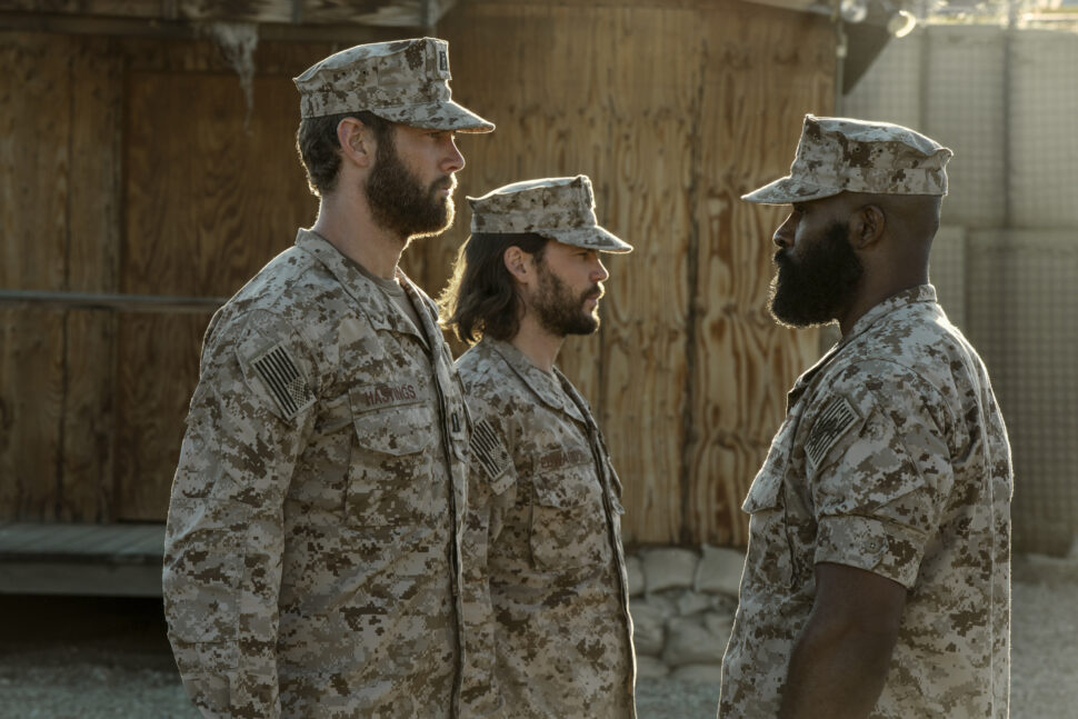 Raife Hastings (Tom Hopper), Ben Edwards (Taylor Kitsch)